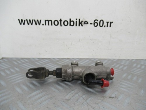 Rear brake master - , cylinder