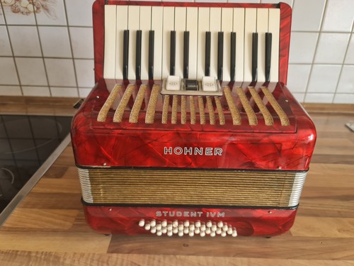 Accordion hohner student - student, iv