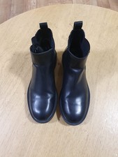 Zara Men's Black Leather Pull