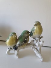 Porcelain greenfinches - porcelain,