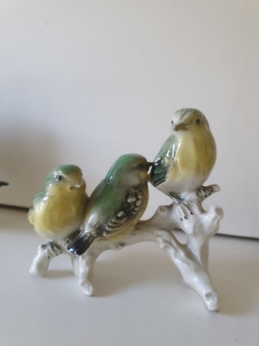 Porcelain greenfinches - porcelain,
