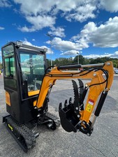 FREE SHIPPING Mini Excavator