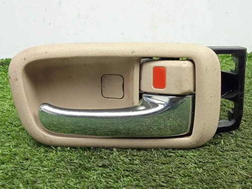 Interior right rear handle - interior,