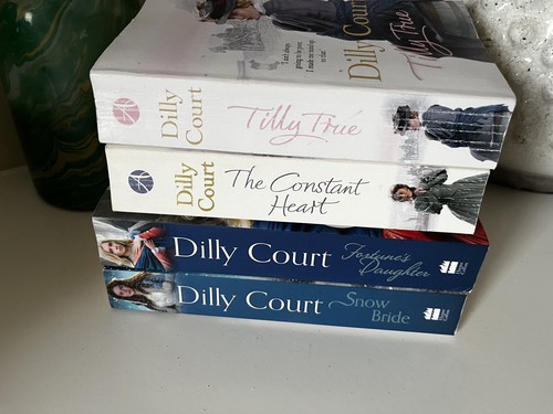 Dilly court romance book - dilly,