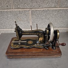 Bradbury Fiddle Base Hand