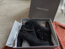 Ladies Marco Tozzi Suedette Ankle Boots With Metal Chain Design. Size 7