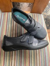 Ladies Padders leather shoes