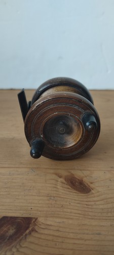 Vintage wood brass fishing - &,