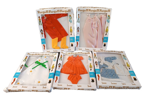Furga lot different dresses - 5,