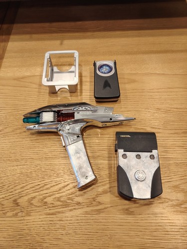 Star trek 2009 communicator - 2009,