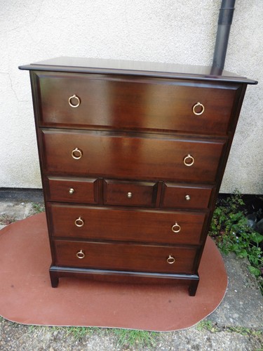Stag minstrel mahogany chest - stag,