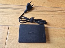 AUKEY Quick Charge 3.0 USB 60W 6-Port Universal Charging Station