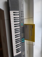Yamaha PSR-21 Electronic Keyboard Synthesizer