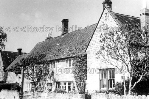 Ejj the retreat inn new - retreat,
