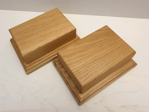 Solid oak display plinth - solid,