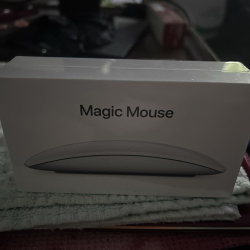 Apple magic mouse - 2,