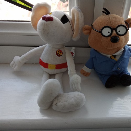 Vintage danger mouse penfold - vintage,