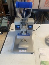 Dulytek DM1005 Clamshell