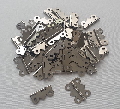 Small silver hinges - small,