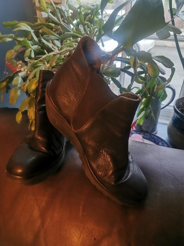 Ladies fly london boots - london,
