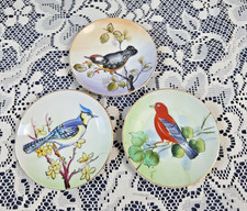 Three Lefton China 4"Bird