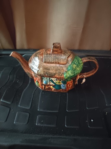 Tony wood teapot - tony,