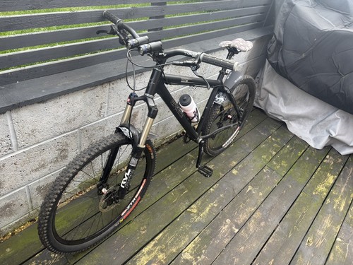 One scandal mountain bike - on,