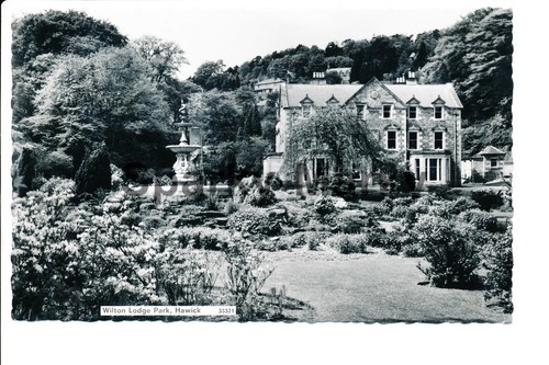 Wilton lodge park hawick - park,