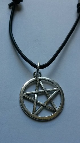Pentagram pentacl black - on,