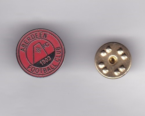 Aberdeen round lapel badge - round,