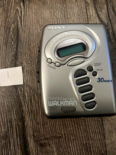 Sony Walkman WM-FX271 radio