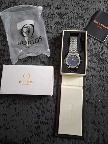 New gents dress watch - new,
