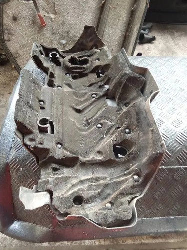 Volvo xc90 engine cover - xc90,