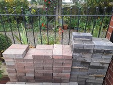 MARSHALLS - BRINDLE & BLACK BLOCK PAVING - 120 BRINDLE/75 BLACK - 8" x 4" x 2"