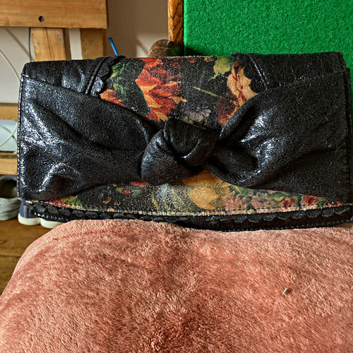 Irregular choice floral bow - irregular,
