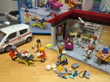PLAYMOBIL HOSPITAL CLINIC 5012, Ambulance, Accessories,Dr +Nurse, Extras 