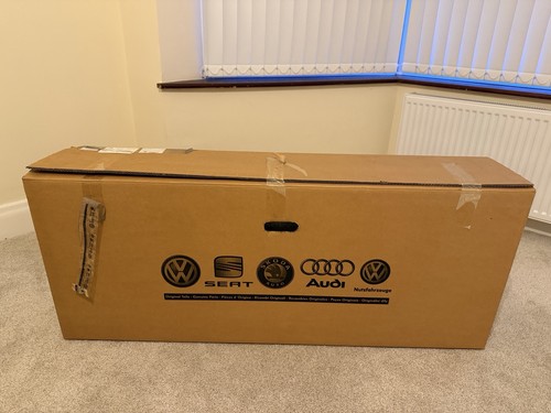 Genuine gen audi r8 - genuine, 1/1.5
