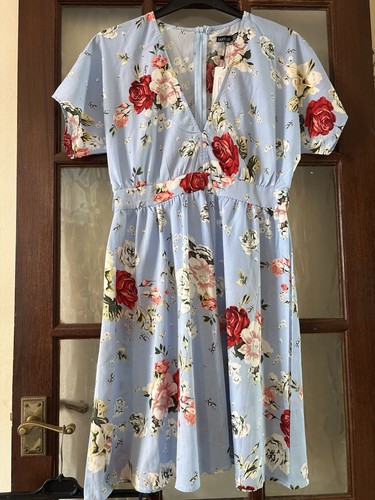 Boohoo blue floral neck - boohoo, v-neck