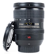 Nikon AF-S DX 18-200mm