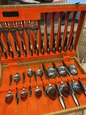 WEBBER AND HILL: VINTAGE STAINLESS STEEL - 24 PIECE CUTLERY SET - BOXED MID CENT