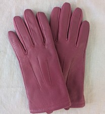 Ladies M&S Pink 100% Leather Gloves Size S - CG H27