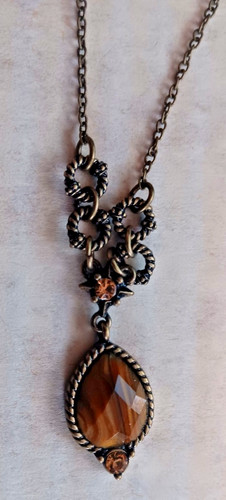 Beautiful vintage avon tiger - beautiful,