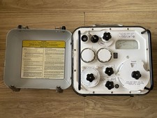 AVO general purpose safety test set,military test equipment,vintage test equip