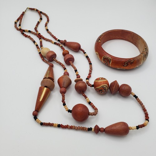 Vtg artisan wooden beaded - wooden,