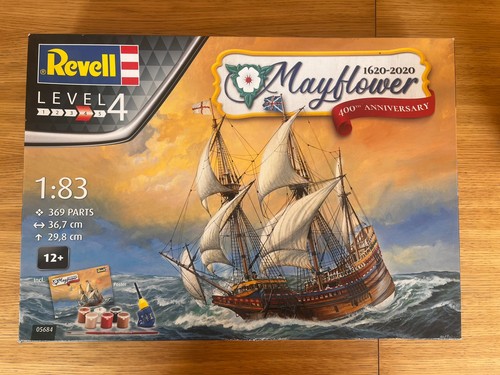 Revell mayflower model - 1/83,