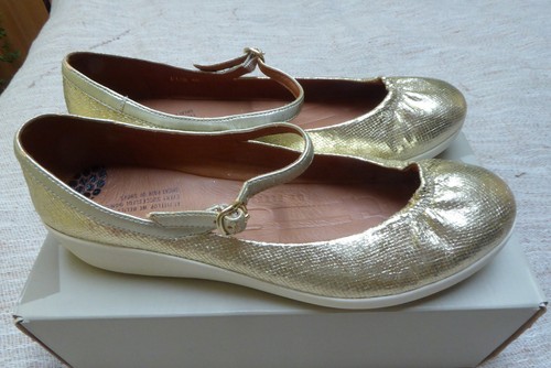 Fitflop pale gold leather mary - pale,
