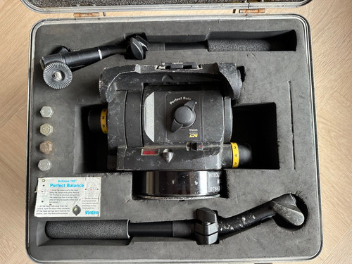 Vinten 250 pan and - pan, tilt