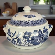 Vintage Churchill England Blue