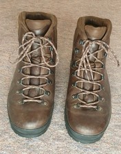 SCARPA RANGER GTX MEN'S QUALITY WALKING BOOTS SIZE 12 PRE-OWNED