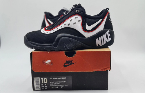 New vintage 1996 nike - *new*,